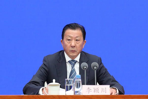 《三国的星空第一部》导演：于孟、袁原配音：檀健次、路金波影片看点：著名学者易中天亲自操刀编剧并监制，首部以曹操为主角的三国题材动画电影。